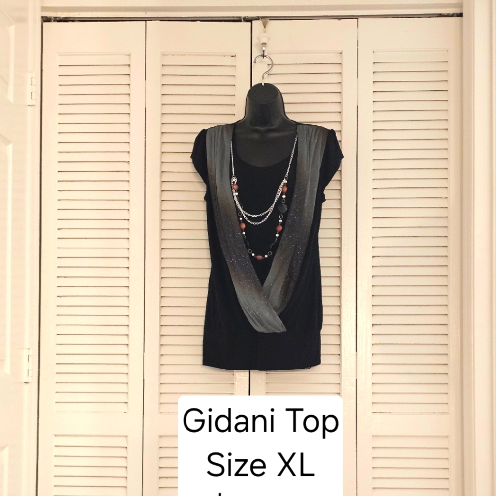 Cute top